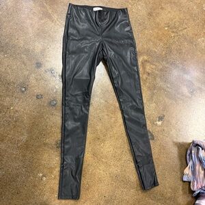 Velvet Black Leather Zipper Leggings